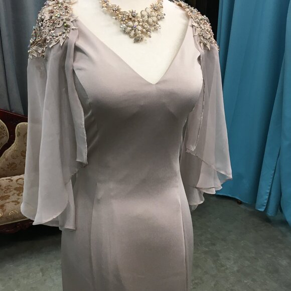 SAMPLE Boho Wedding Dress Bridal Gown, Elegant Formal Batwing Flutter Sleeve - Picture 9 of 15